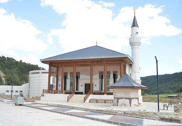 Termal Tatil Köyü Camii